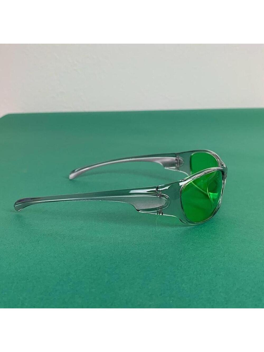 Cyber Futuristic Green Lenses sunglasses. Unisex - Picture 1 of 6